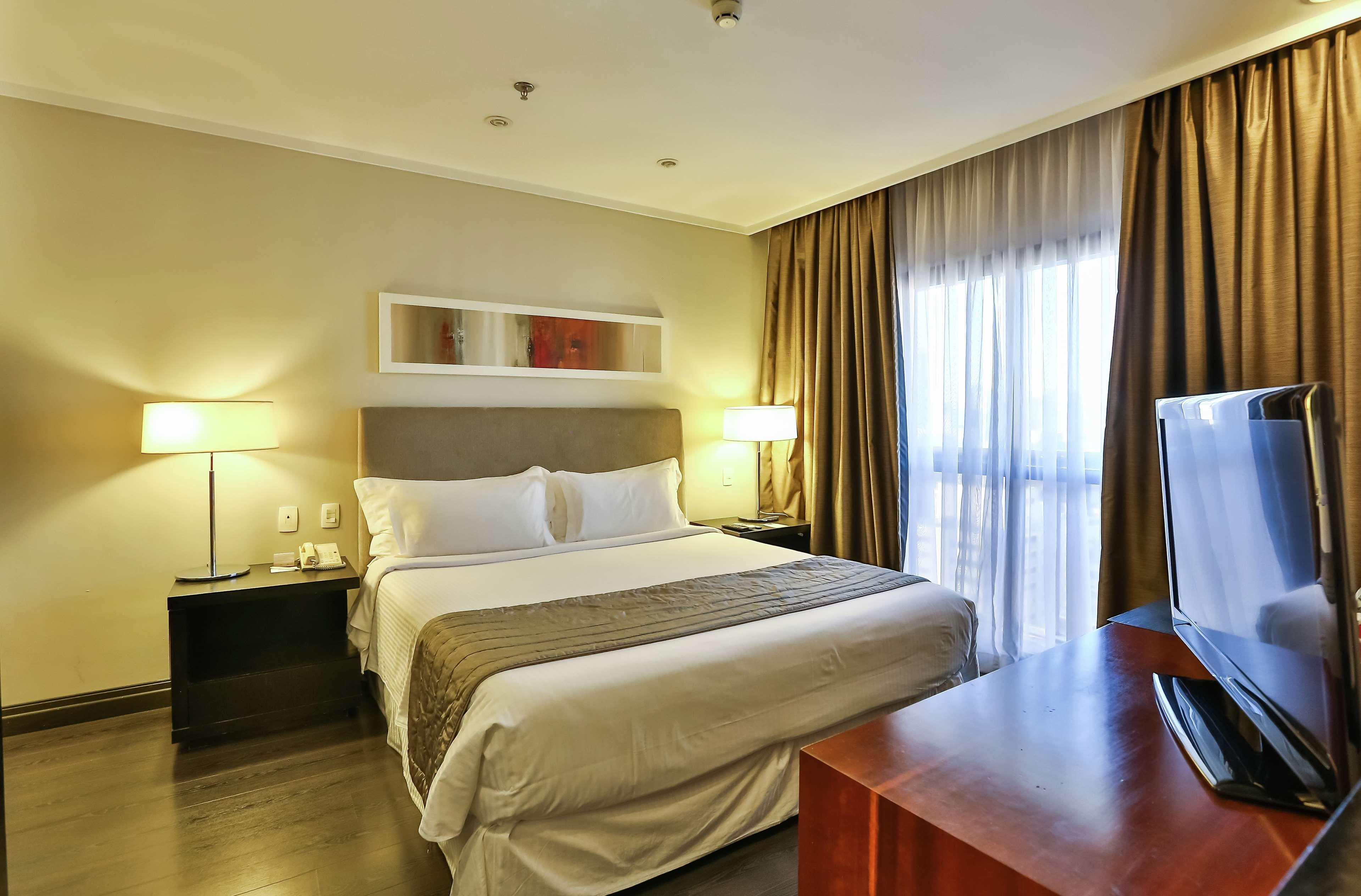 Double Tree By Hilton Sao Paulo Itaim Ξενοδοχείο Εξωτερικό φωτογραφία A bedroom at the hotel