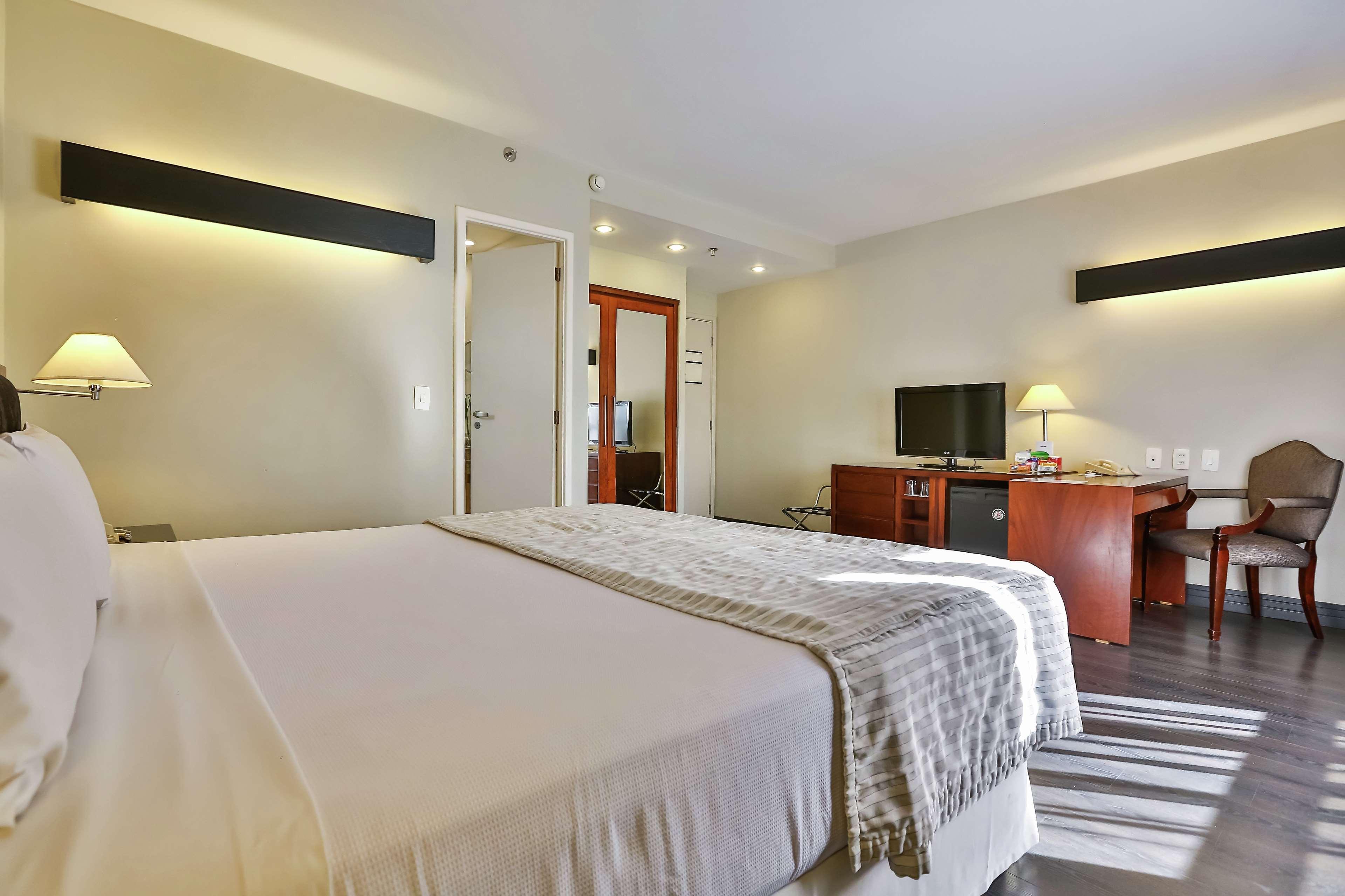 Double Tree By Hilton Sao Paulo Itaim Ξενοδοχείο Εξωτερικό φωτογραφία A bedroom at the hotel
