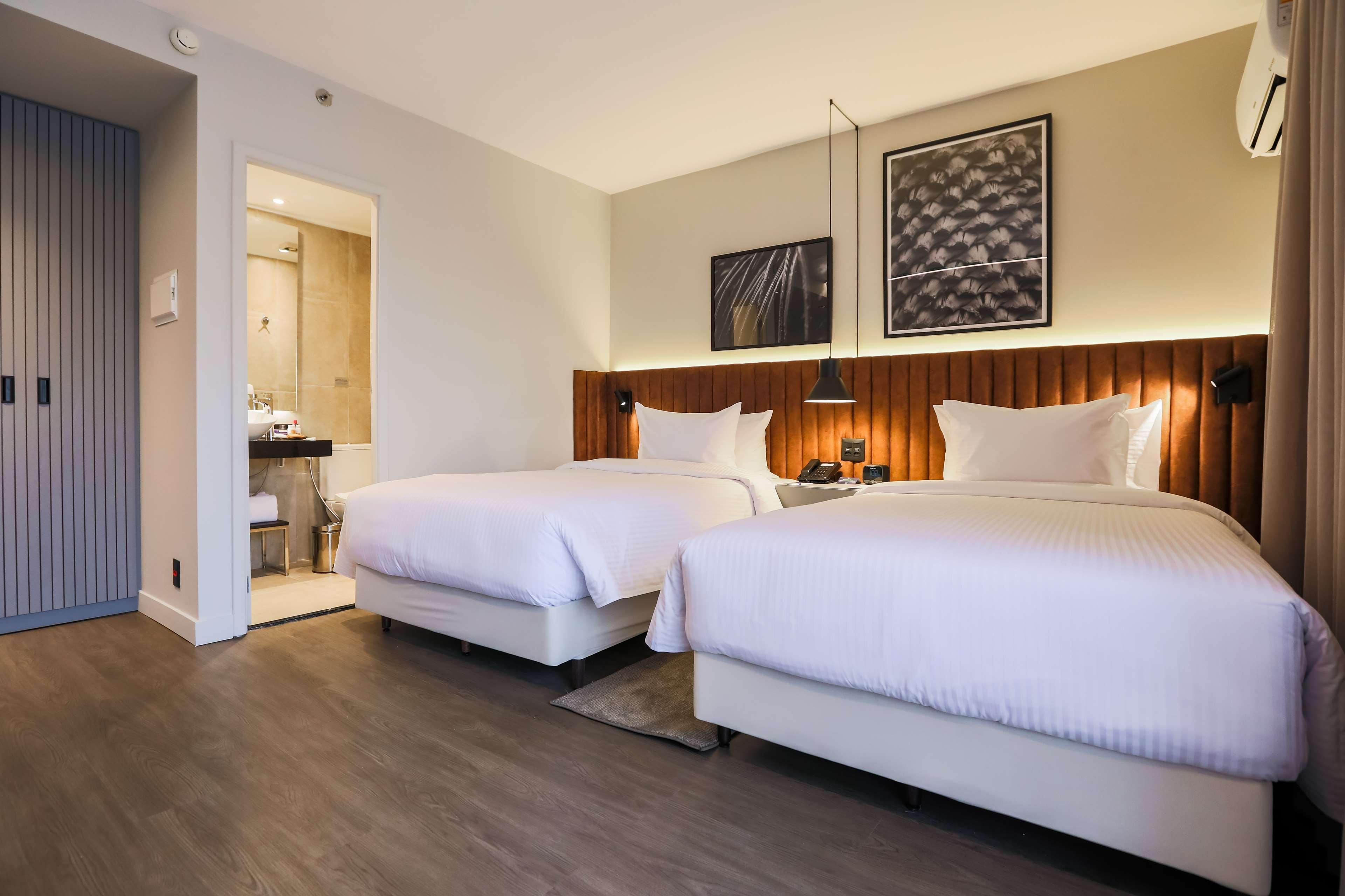 Double Tree By Hilton Sao Paulo Itaim Ξενοδοχείο Εξωτερικό φωτογραφία A room at the hotel
